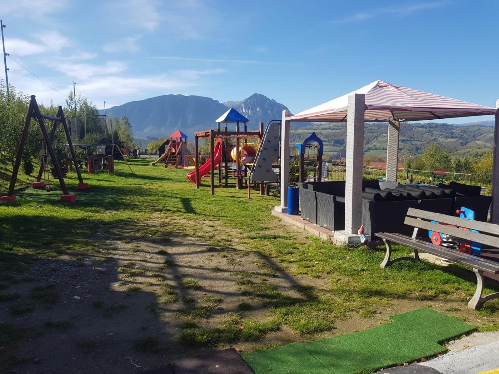 Pension Poiana Marului Ranch Bagian luar foto