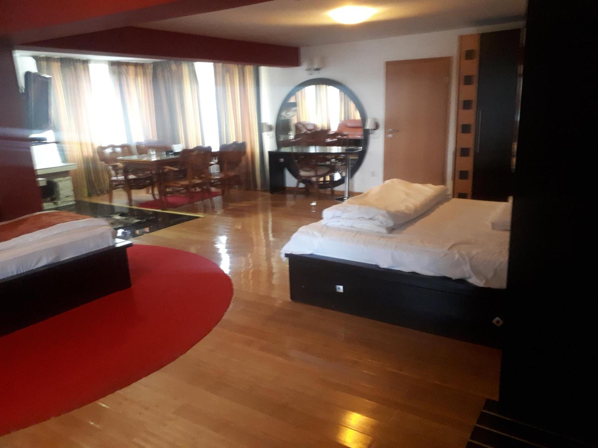 Pension Poiana Marului Ranch Bagian luar foto