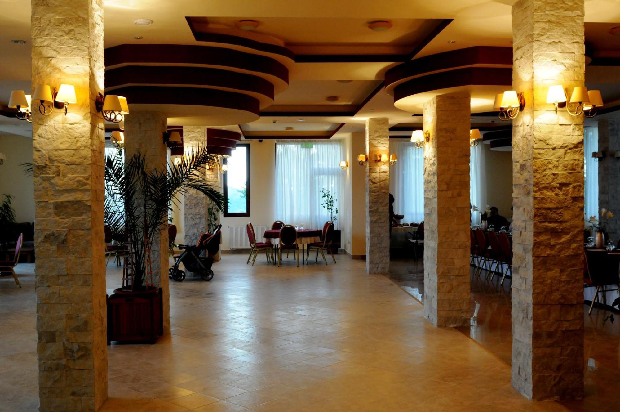 Pension Poiana Marului Ranch Bagian luar foto